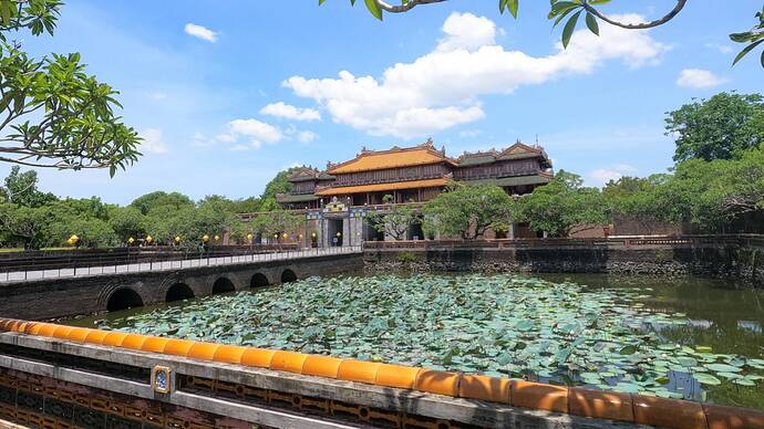Vietnam, Hue, Imperial City-Cover