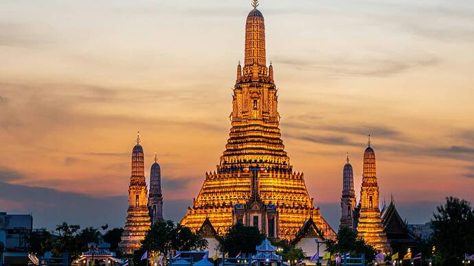 Wat Arun, Bangkok, Thailand